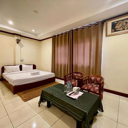 Sengkeo Hotel Vientiane Exterior photo
