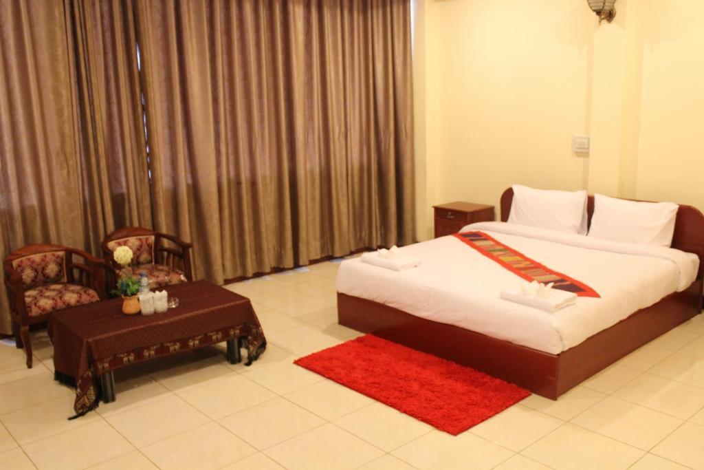 Sengkeo Hotel Vientiane Exterior photo