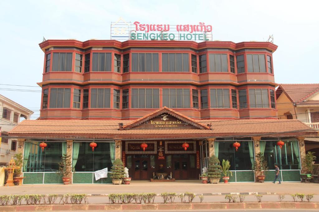 Sengkeo Hotel Vientiane Exterior photo