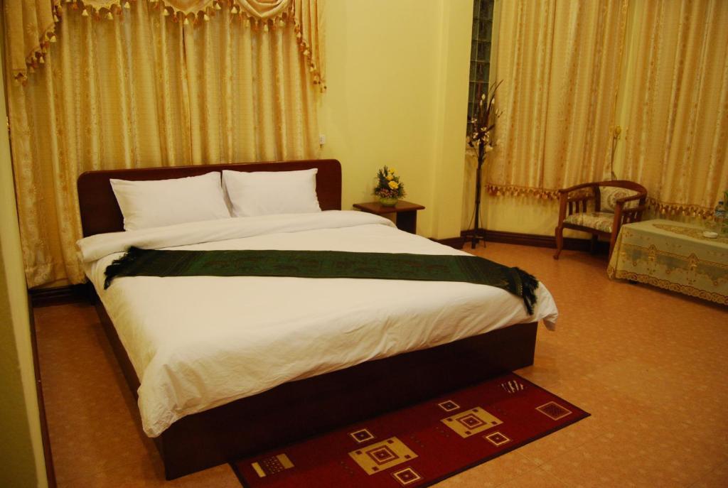 Sengkeo Hotel Vientiane Exterior photo