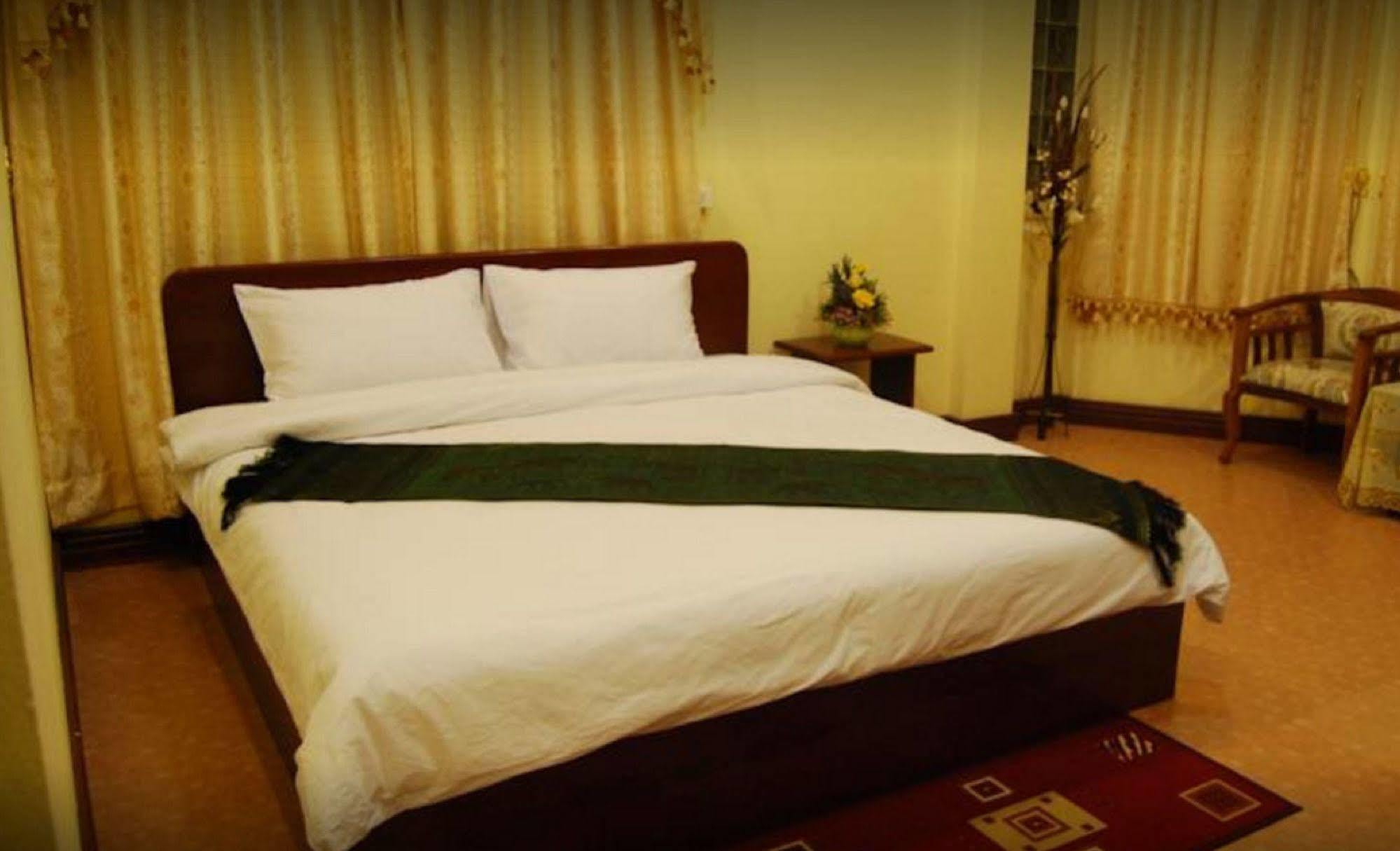 Sengkeo Hotel Vientiane Exterior photo